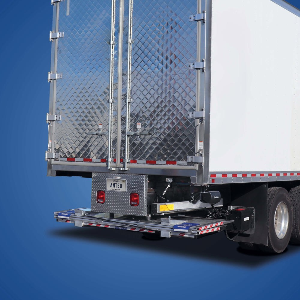 retractable truck liftgate